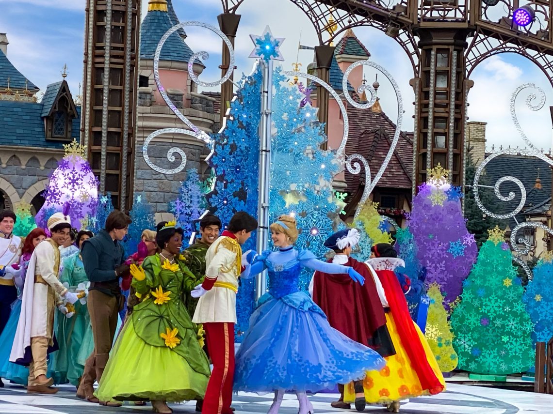 Disneyland Paris show com as princesas