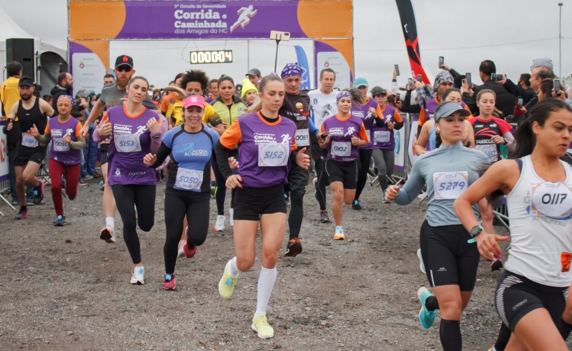 Corrida e Caminhada dos Amigos do HC levam 2 mil pessoas ao Parque Náutico de Curitiba