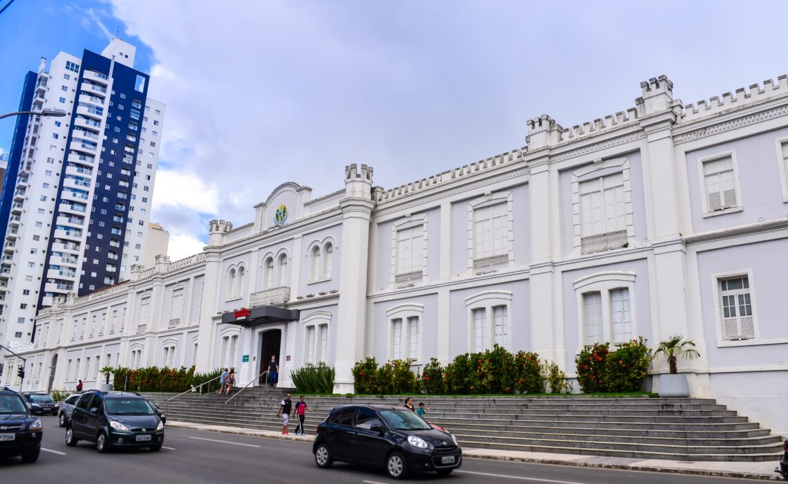 Shopping Curitiba tem horário especial de atendimento para o fim de ano